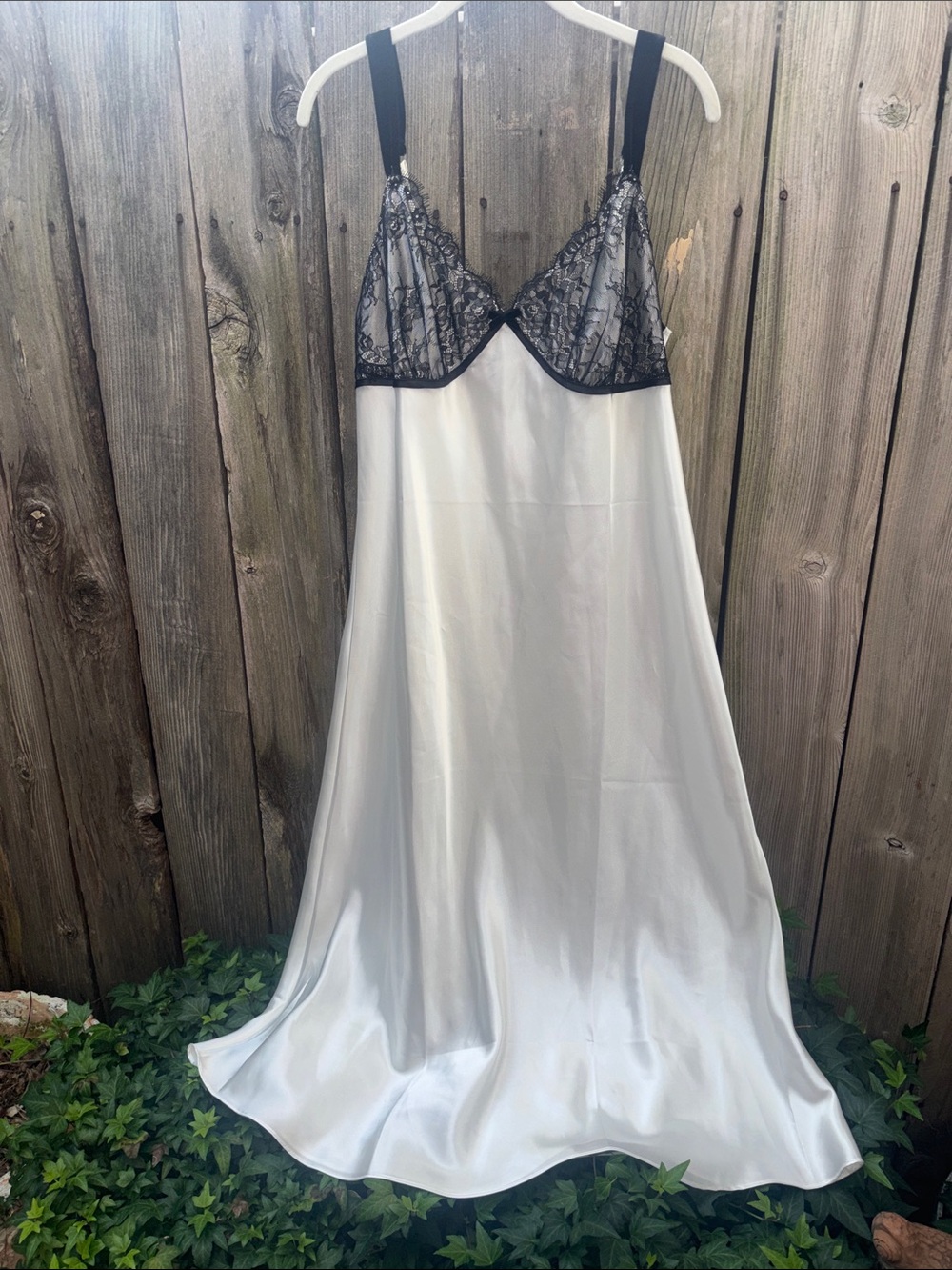 Morgan Taylor White Slip with Black Lace Bodice